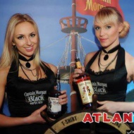 Captain Morgan Black müügitüdrukud Tartus klubis Atlantis.